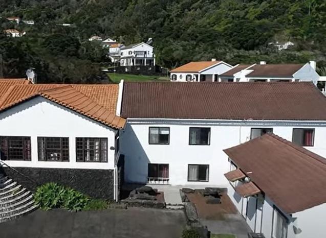 Ocean Front Rooms Horta  Exterior photo